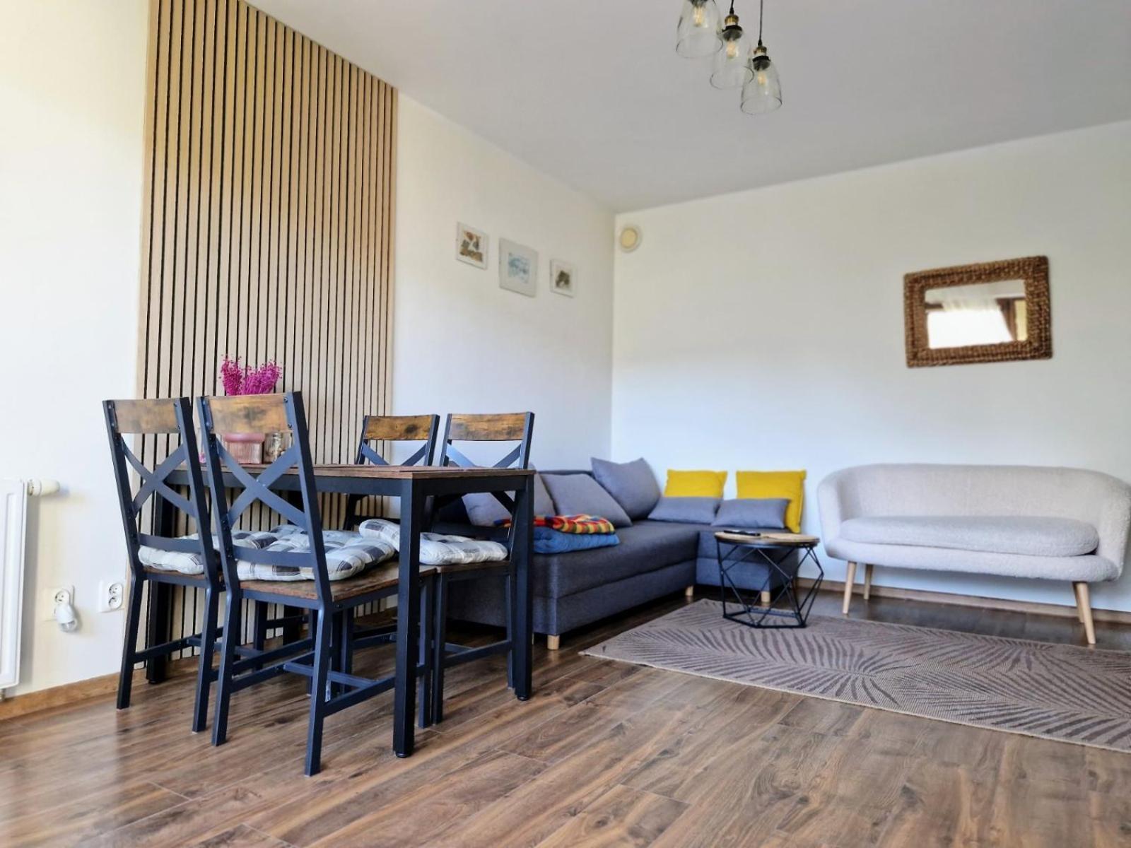 Apartment Komfortowy Dwupokojowy Z Tarasem I Garaz Ustka
